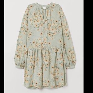 H&M mint green babydoll minidress